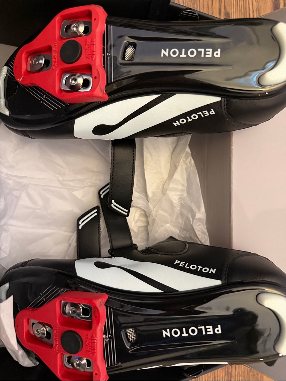 Peloton Black and White Cycling Shoe Pair with Red Accents - Picture 4 of 6